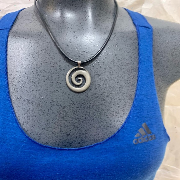 Adidas ❤️ Royal blue size Small (relaxed fit) - Picture 4 of 7